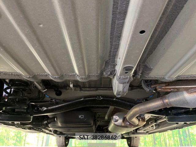 Toyota VOXY 2024-12 7252766-19