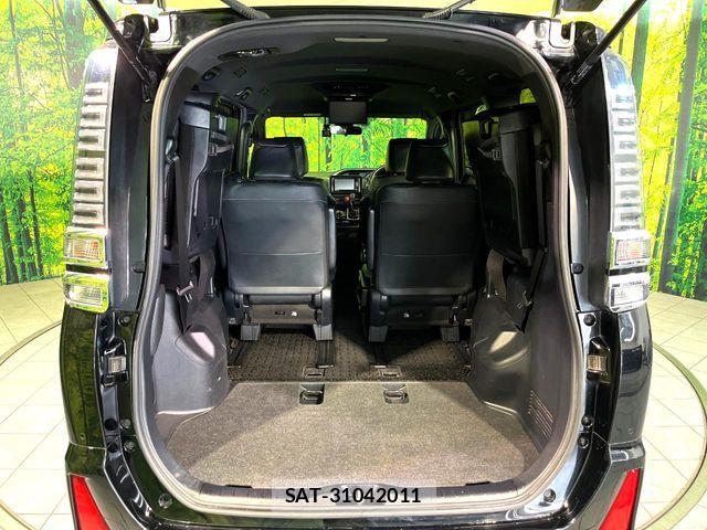 Toyota VOXY 2020-12 7252783-10