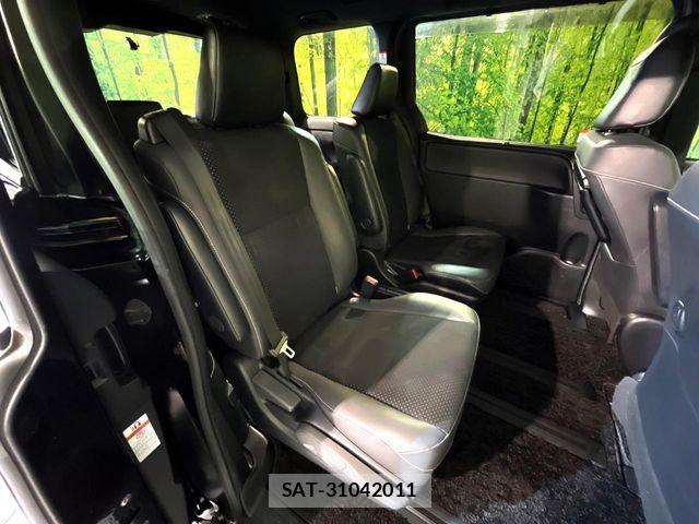 Toyota VOXY 2020-12 7252783-8