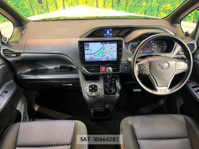 Toyota VOXY 2016-05 7252791-1