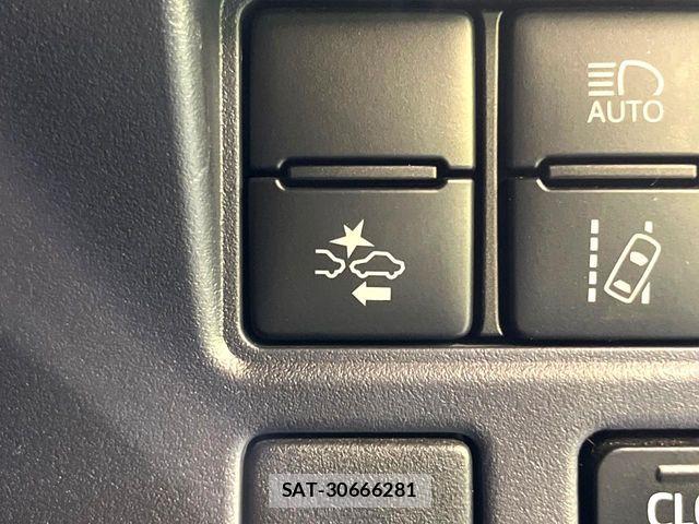 Toyota VOXY 2016-05 7252791-2