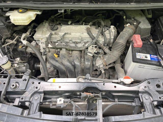 Toyota VOXY 2016-05 7252794-17