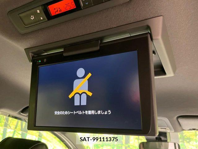 Toyota VOXY 2020-06 7252775-4