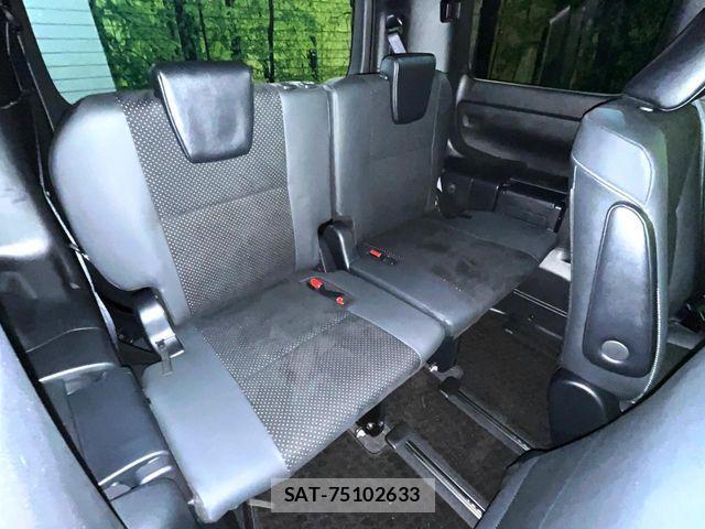 Toyota VOXY 2020-12 7271587-9
