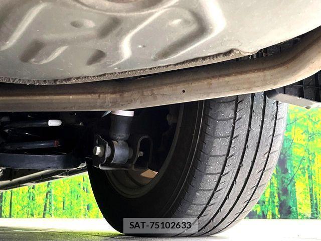 Toyota VOXY 2020-12 7271587-19