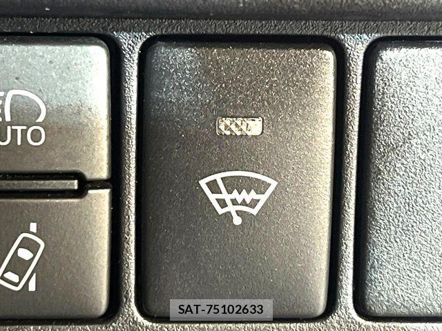 Toyota VOXY 2020-12 7271587-6