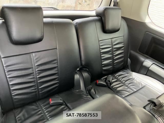 Toyota VOXY 2009-09 7273250-10