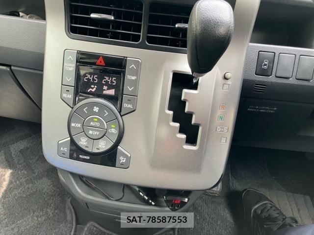 Toyota VOXY 2009-09 7273250-16