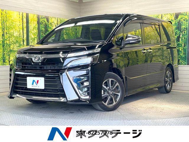 Toyota VOXY 2018-07 7273245-0