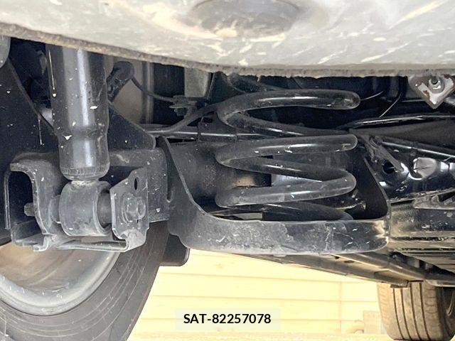 Toyota VOXY 2018-07 7273245-19