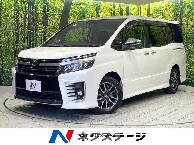 Toyota VOXY 2016-11 7271607-0