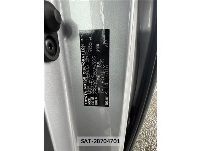 Toyota VOXY 2019-05 7272642-3