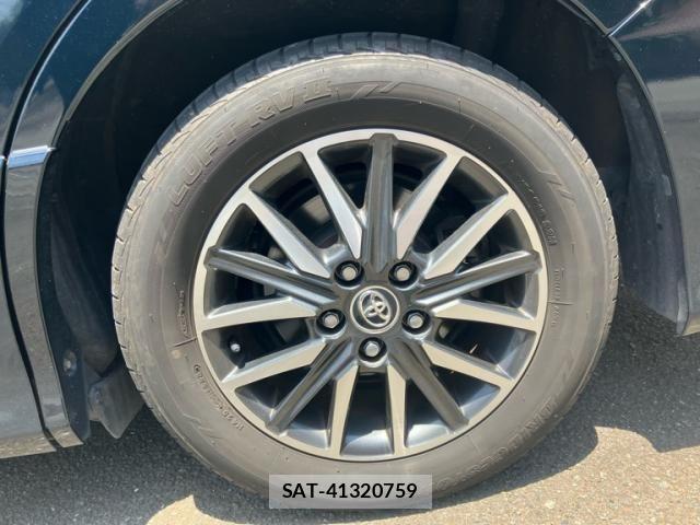 Toyota VOXY 2015-03 7273244-6