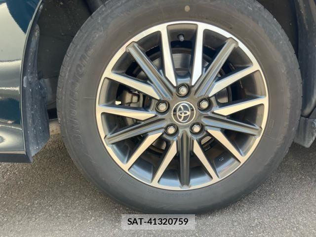 Toyota VOXY 2015-03 7273244-7