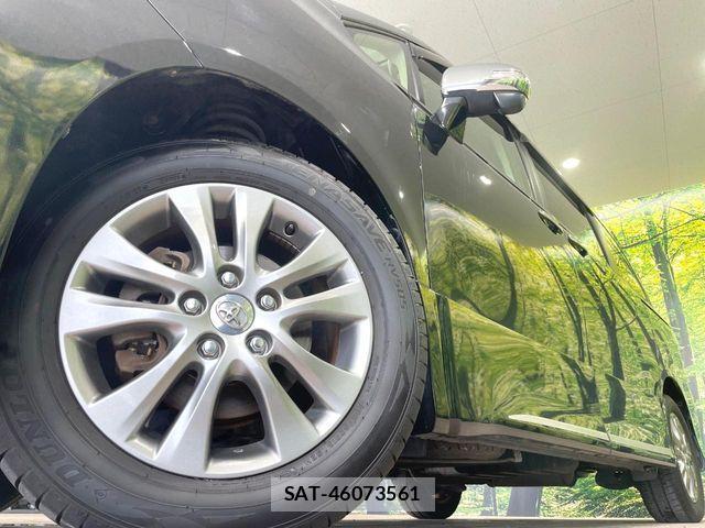 Toyota VOXY 2013-06 7273246-13