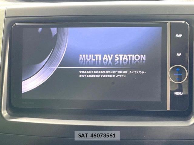 Toyota VOXY 2013-06 7273246-2