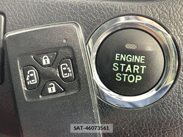Toyota VOXY 2013-06 7273246-6