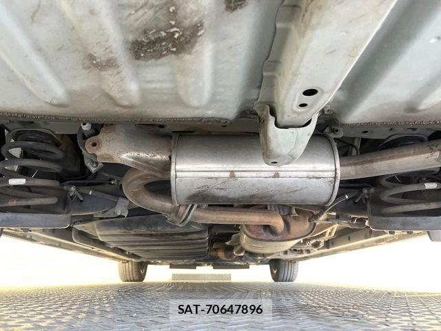 Toyota VOXY 2018-08 7271604-18