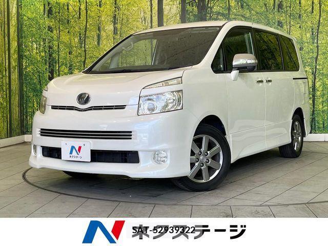 Toyota VOXY 2008-09 7273249-0