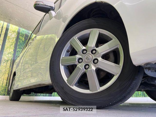 Toyota VOXY 2008-09 7273249-13