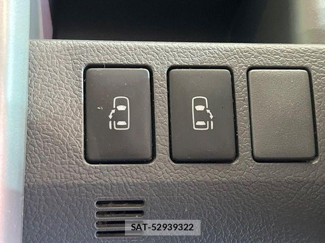 Toyota VOXY 2008-09 7273249-4