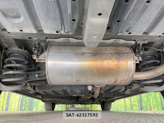 Toyota VOXY 2008-07 7272326-18