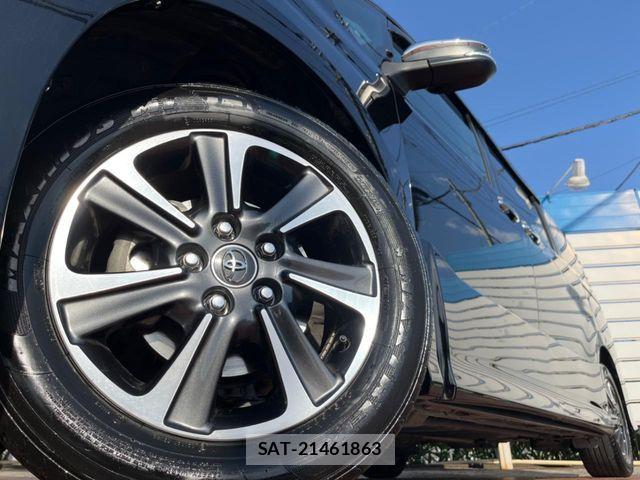 Toyota VOXY 2017-12 7271597-12