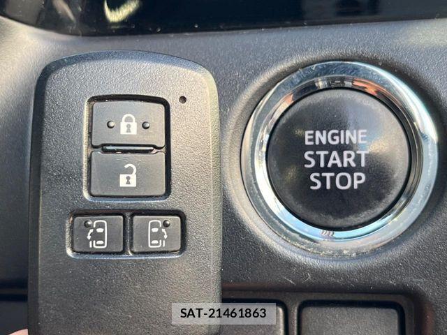Toyota VOXY 2017-12 7271597-7