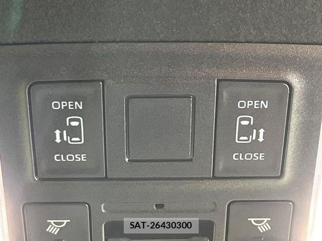 Toyota VOXY 2022-09 7273243-4
