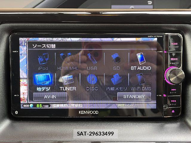 Toyota VOXY 2014-02 7271598-5