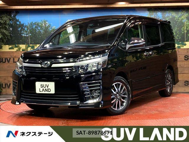 Toyota VOXY 2016-12 7271606-0