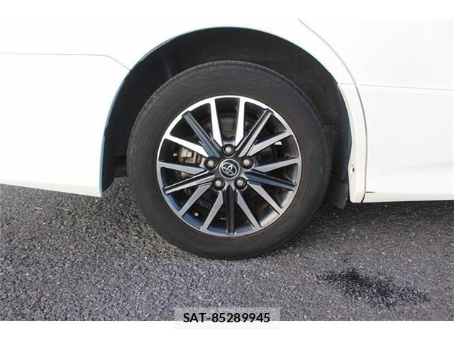 Toyota VOXY 2015-08 7331076-25