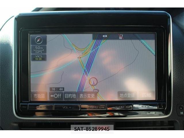 Toyota VOXY 2015-08 7331076-6
