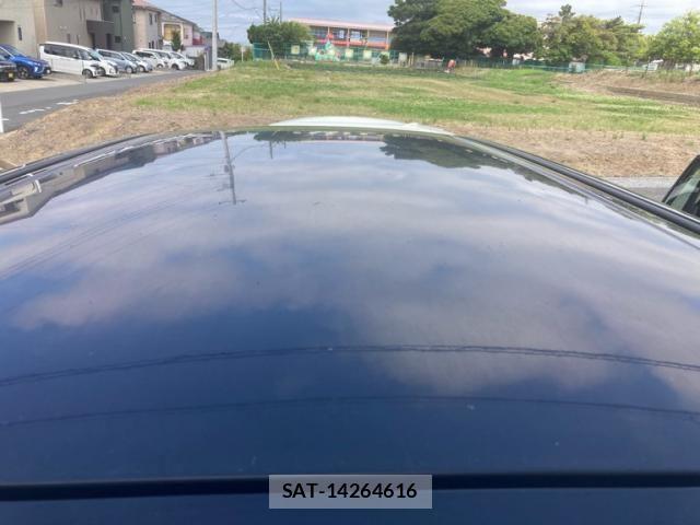 Toyota VOXY 2008-02 7331123-6