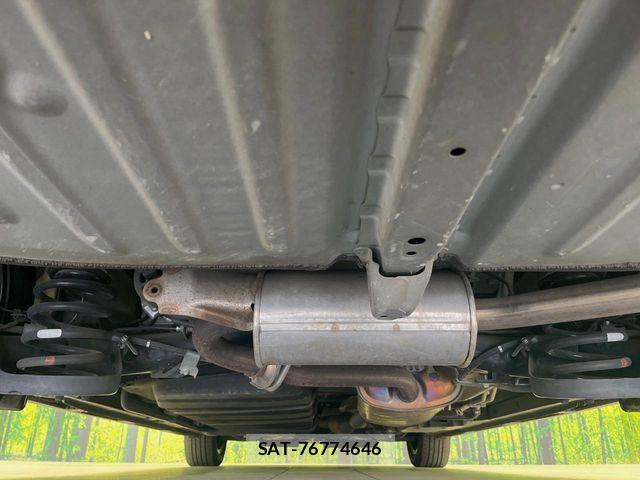 Toyota VOXY 2018-05 7331057-19