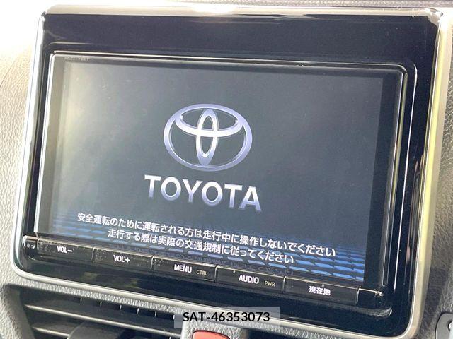 Toyota VOXY 2018-06 7331051-3