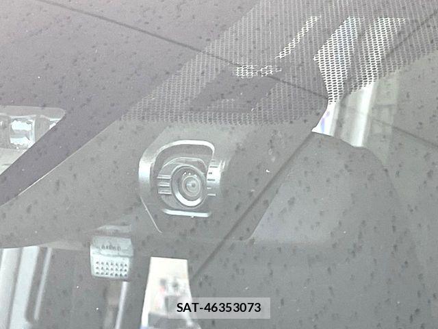 Toyota VOXY 2018-06 7331051-6