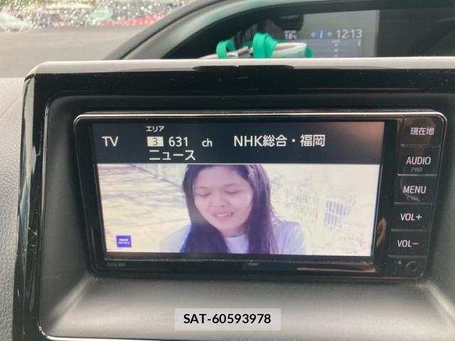 Toyota VOXY 2021-08 7331039-21