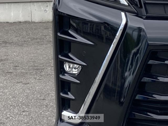 Toyota VOXY 2021-08 7331033-9
