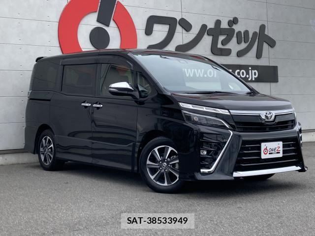 Toyota VOXY 2021-08 7331033-3