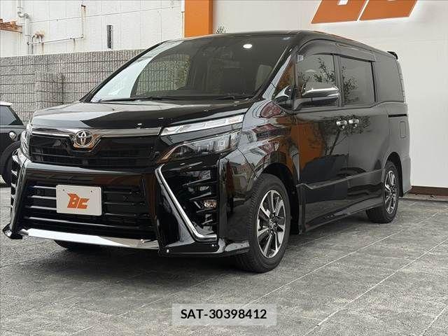 Toyota VOXY 2021-02 7331035-9