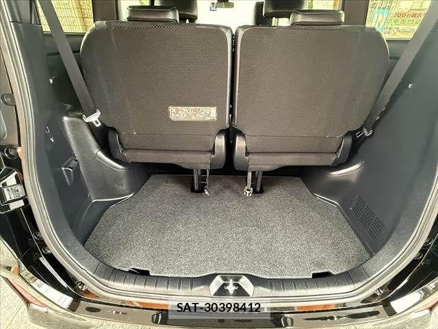 Toyota VOXY 2021-02 7331035-20