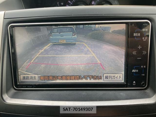 Toyota VOXY 2010-02 7331109-24