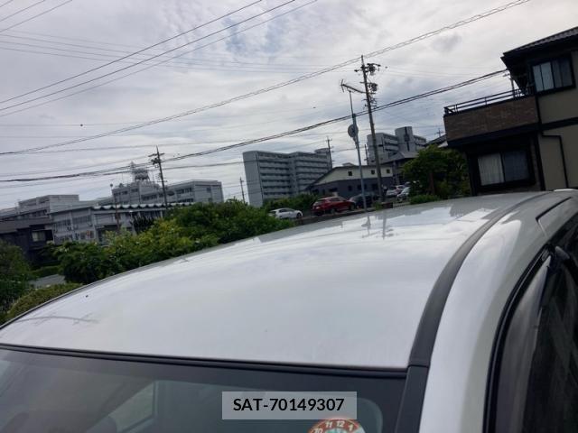 Toyota VOXY 2010-02 7331109-6