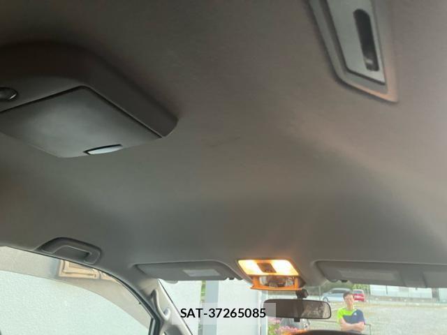 Toyota VOXY 2011-03 7331110-14