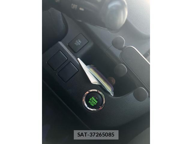 Toyota VOXY 2011-03 7331110-17