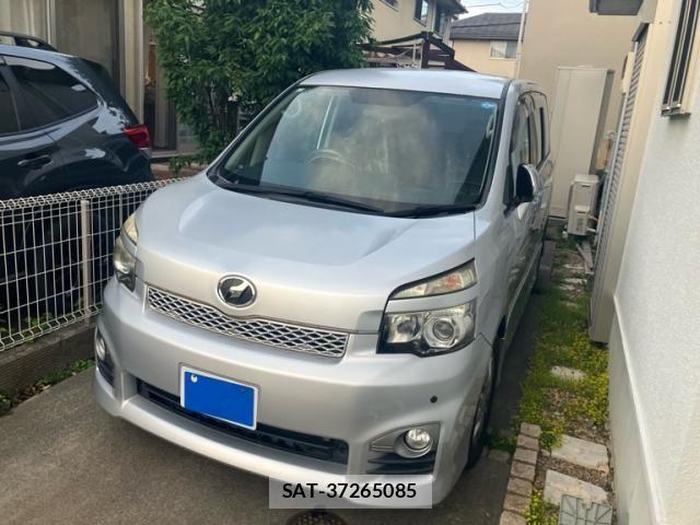 Toyota VOXY 2011-03 7331110-1