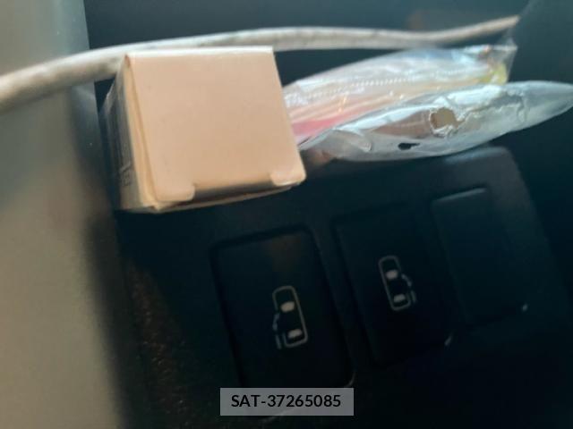 Toyota VOXY 2011-03 7331110-19