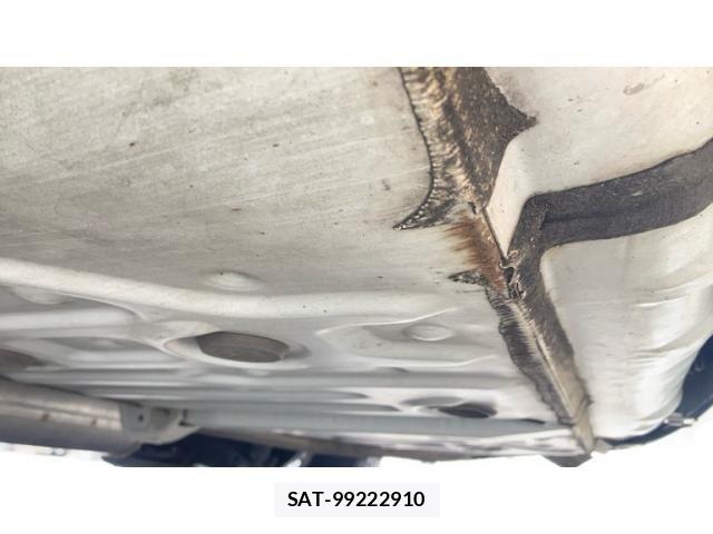 Toyota VOXY 2019-05 7331075-23