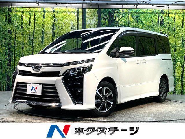 Toyota VOXY 2017-09 7331055-0